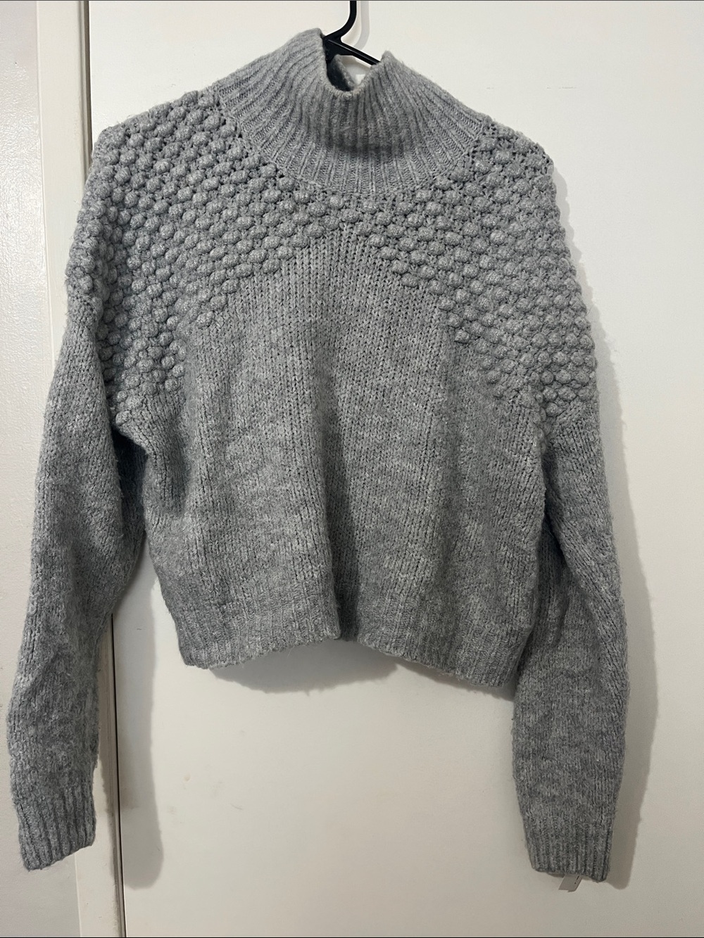 Free people Cozy oversized Bubble-Knit Turtleneck cropped Sweater - Light Gray